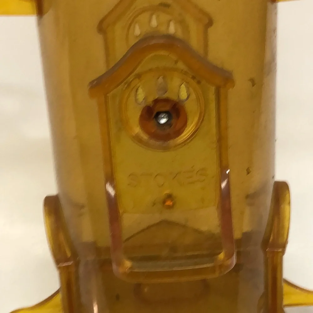 Stokes Select Plastic Tube Bird Feeder: Yellow